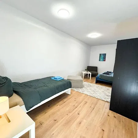 Apartment For Large Groups South Of Berlin