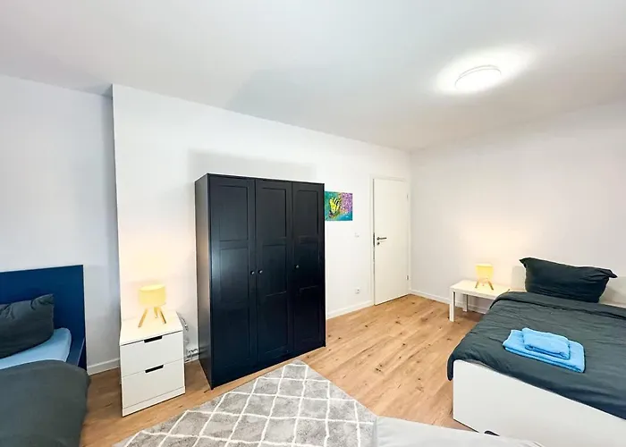 For Large Groups South Of Berlin Lägenhet *